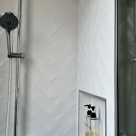 Le Petit Saint Louis Apartment Versailles Ngoại thất bức ảnh