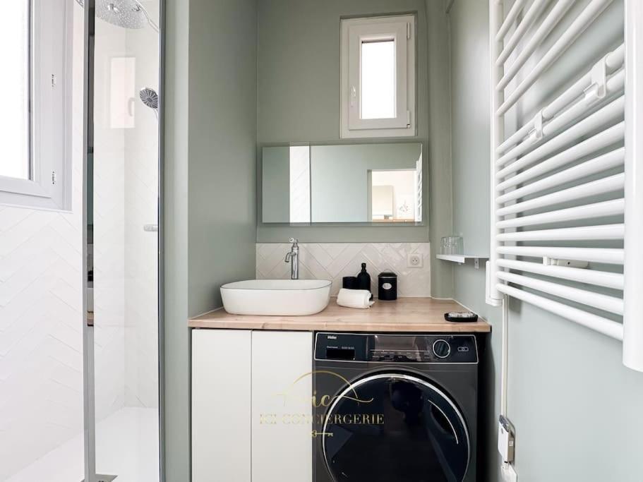 Le Petit Saint Louis Apartment Versailles Ngoại thất bức ảnh