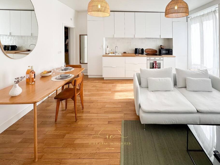 Le Petit Saint Louis Apartment Versailles Ngoại thất bức ảnh