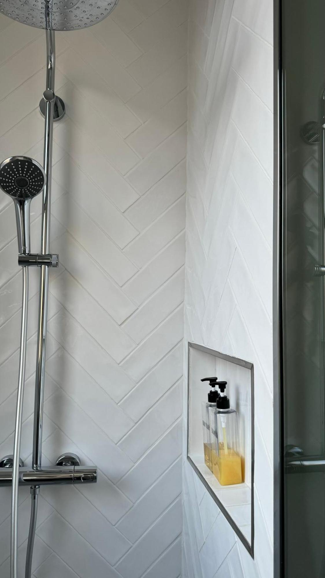 Le Petit Saint Louis Apartment Versailles Ngoại thất bức ảnh